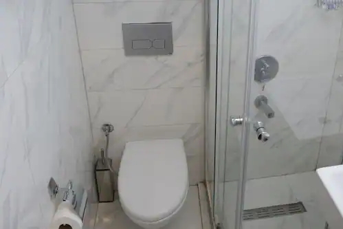 ZELiF OTEL & RESTORAN küçük fotoğraf 4