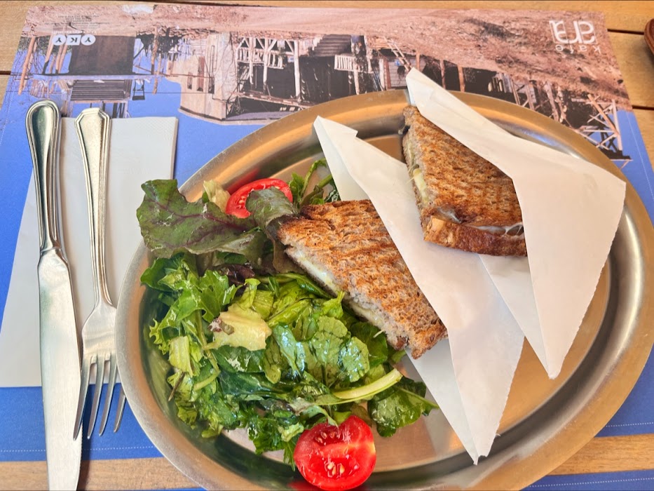 Kafe Ara küçük fotoğraf 4