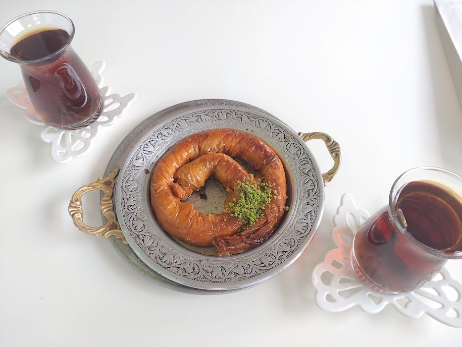 SAC ARASI künefe BAKLAVA KARAMANOGLU TATLIPARK dondurma SALEP küçük fotoğraf 4