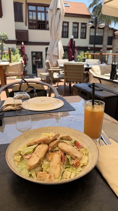 Hare Restaurant küçük fotoğraf 4