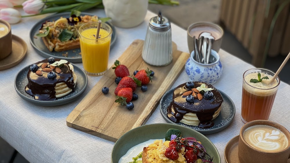 Miah Café küçük fotoğraf 3