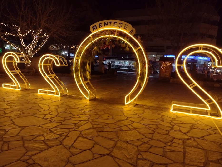 İsmail Hakkı Tonguç Parkı küçük fotoğraf 4