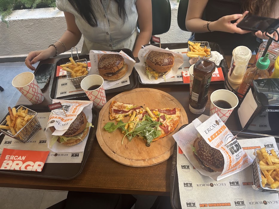 Ercan Burger küçük fotoğraf 3