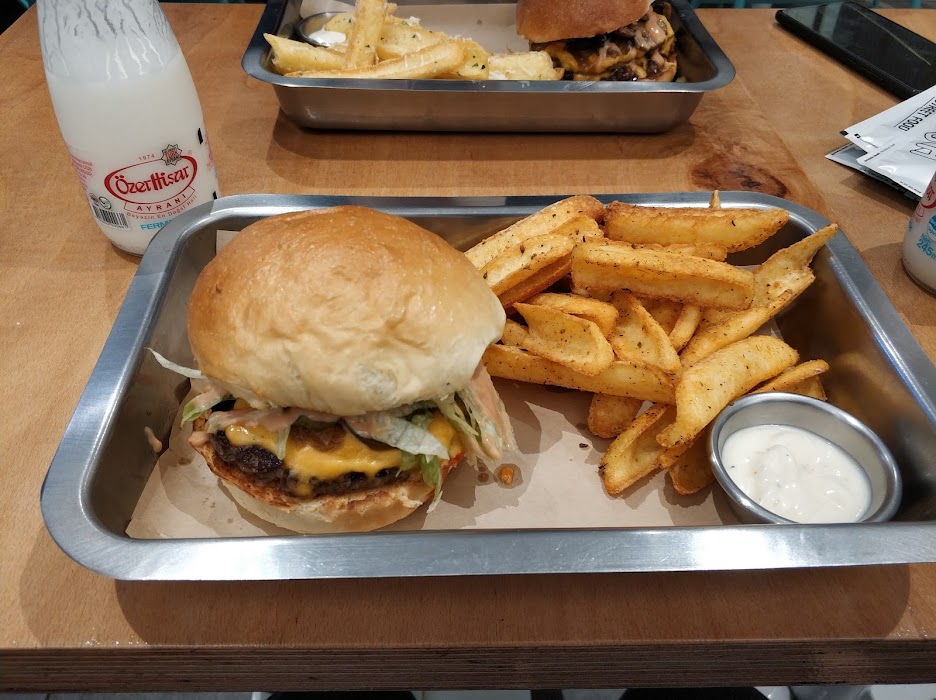 Hol Street Food Pasaj küçük fotoğraf 3