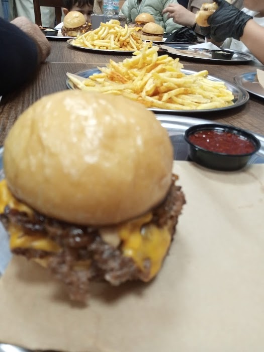 TUFF Burger küçük fotoğraf 4
