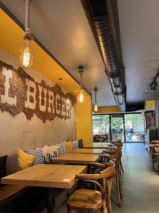 The Bull Burger & Coffee küçük fotoğraf 2