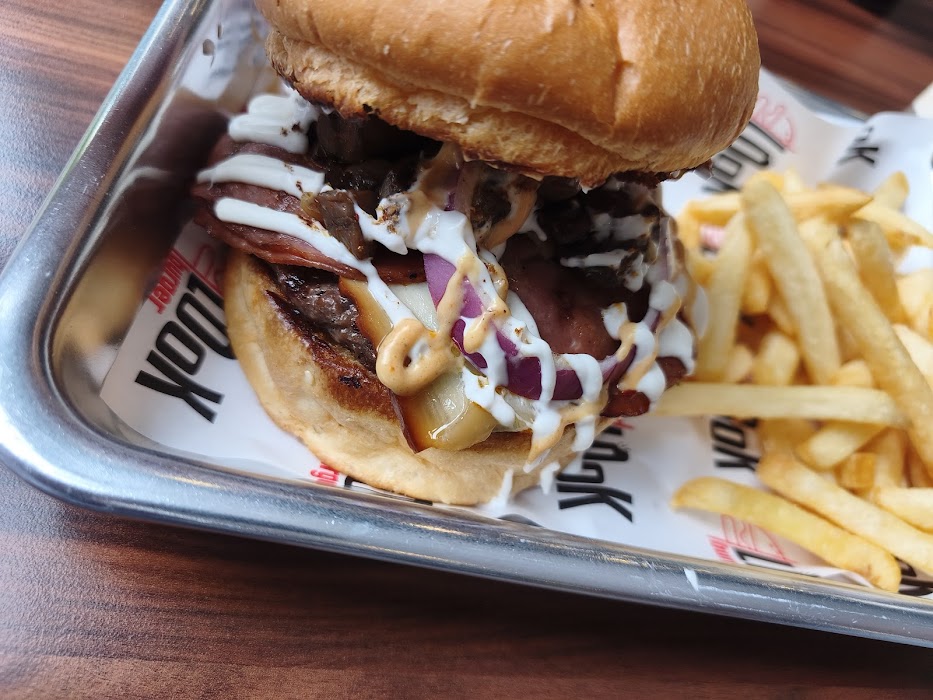 Look Burger Adana küçük fotoğraf 4