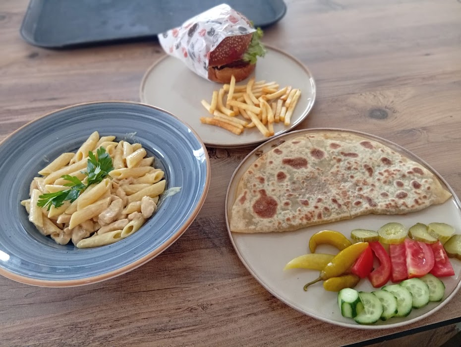 LİLA PİZZA CAFE küçük fotoğraf 2
