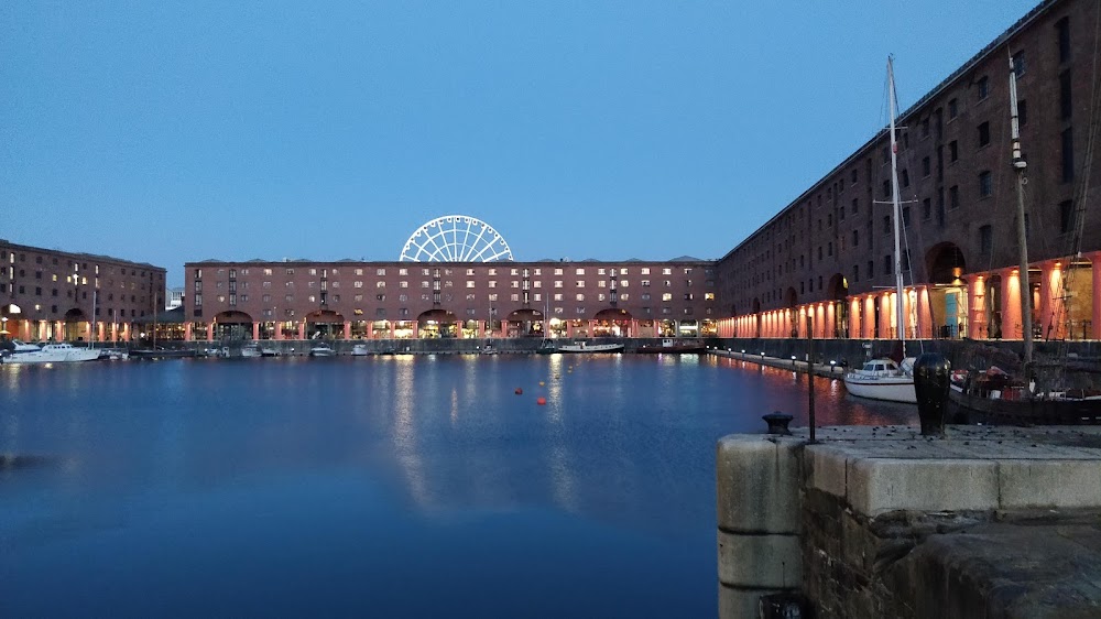 Royal Albert Dock Liverpool küçük fotoğraf 4