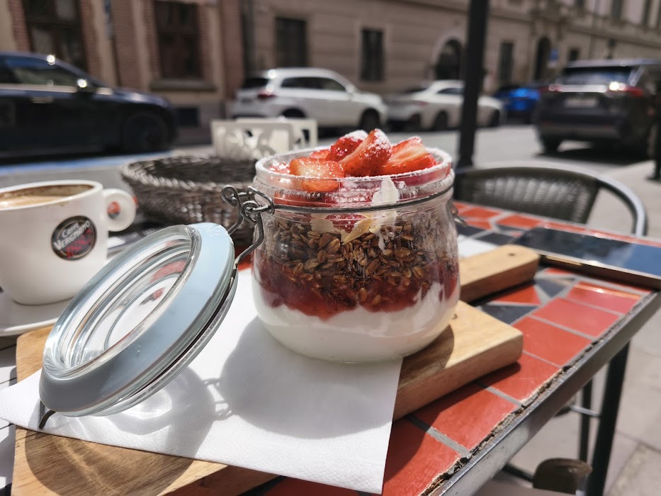 Gossip Cafe küçük fotoğraf 4