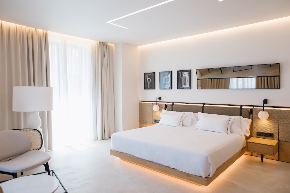 MYR Hotel Puerta Serranos küçük fotoğraf 3