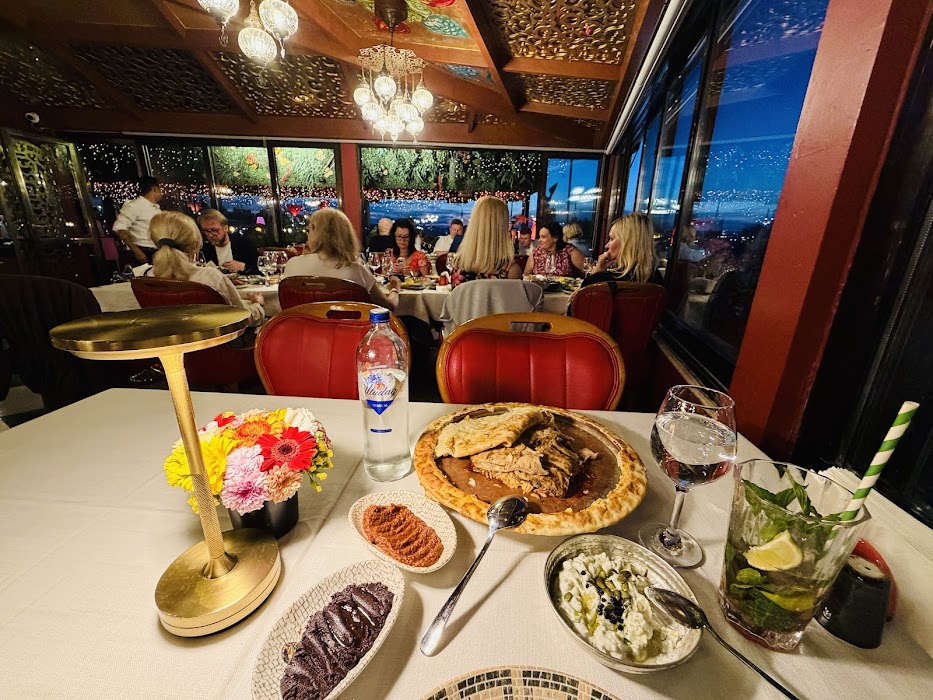 Roof Mezze 360 Restaurant küçük fotoğraf 4