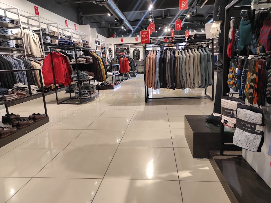 Hatemoğlu Muğla Outlet Park AVM küçük fotoğraf 3