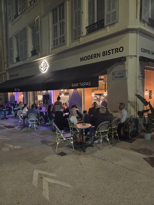 The One - Coffee Shop, Bar Tapas & Lounge in Nice küçük fotoğraf 4
