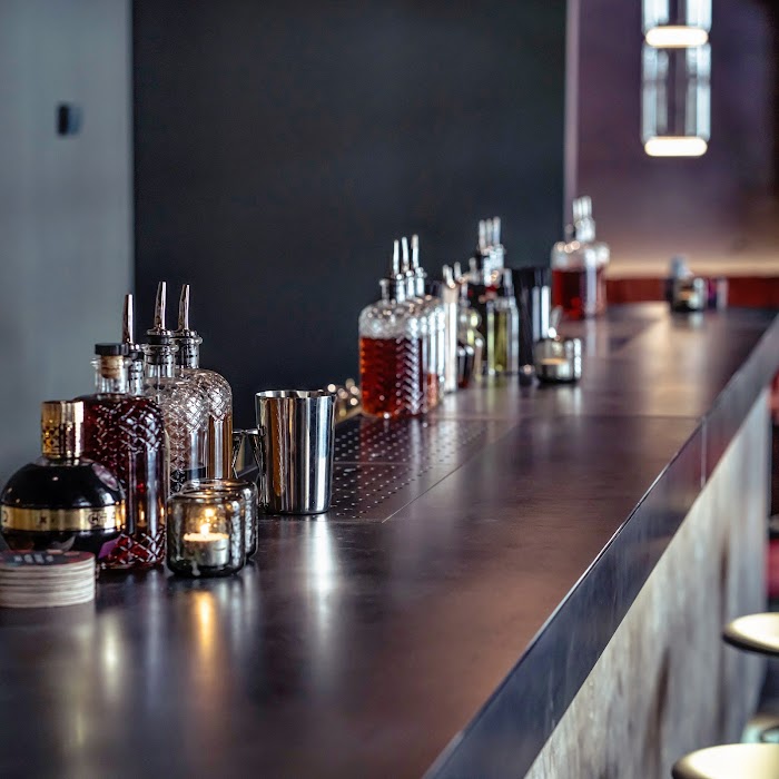 Truth & Dare | Cocktailbar | Bar | Mixology Best Bar Austria 2023-2025 küçük fotoğraf 2