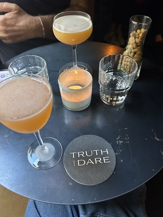 Truth & Dare | Cocktailbar | Bar | Mixology Best Bar Austria 2023-2025 küçük fotoğraf 4