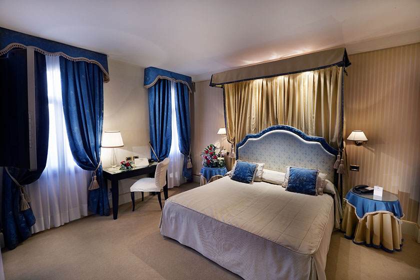 Hotel A La Commedia küçük fotoğraf 3