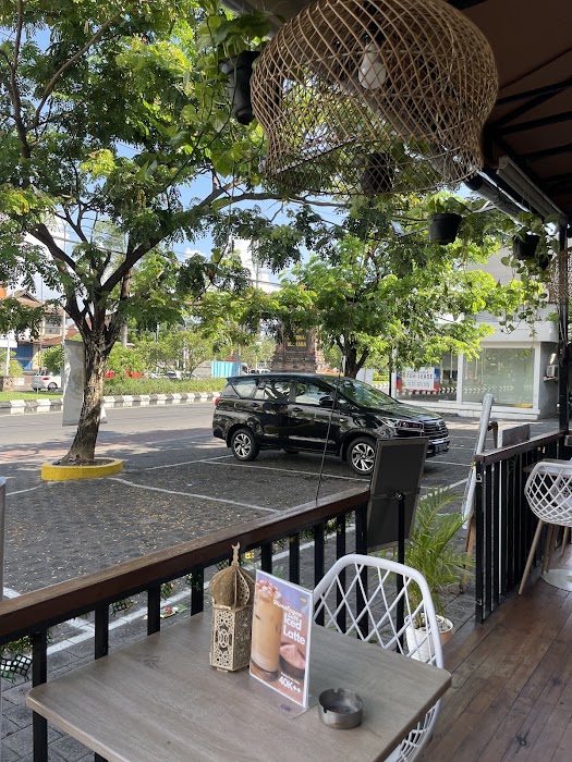 Lucid Cafe Bali küçük fotoğraf 2