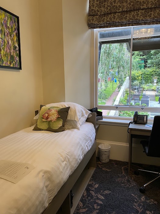 24 Royal Terrace Hotel küçük fotoğraf 3