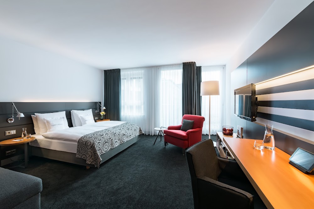 THE MADISON Hotel Hamburg küçük fotoğraf 3