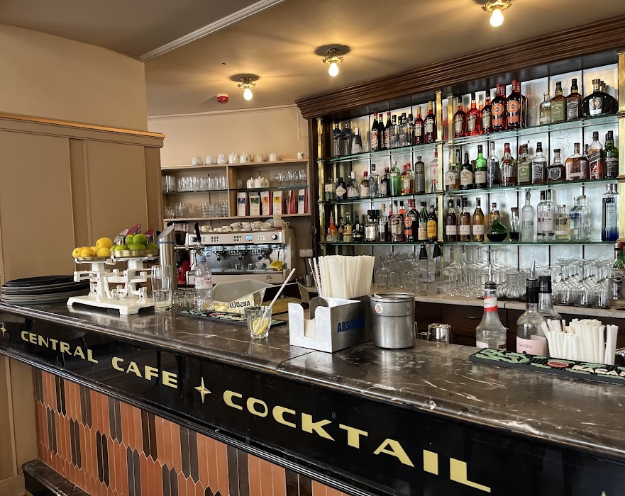 Centrál Grand Cafe & Bar küçük fotoğraf 2
