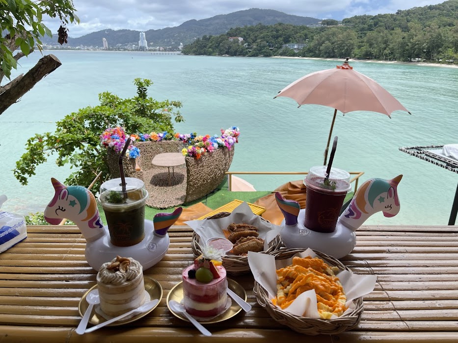 The Cozy cafe Phuket küçük fotoğraf 3