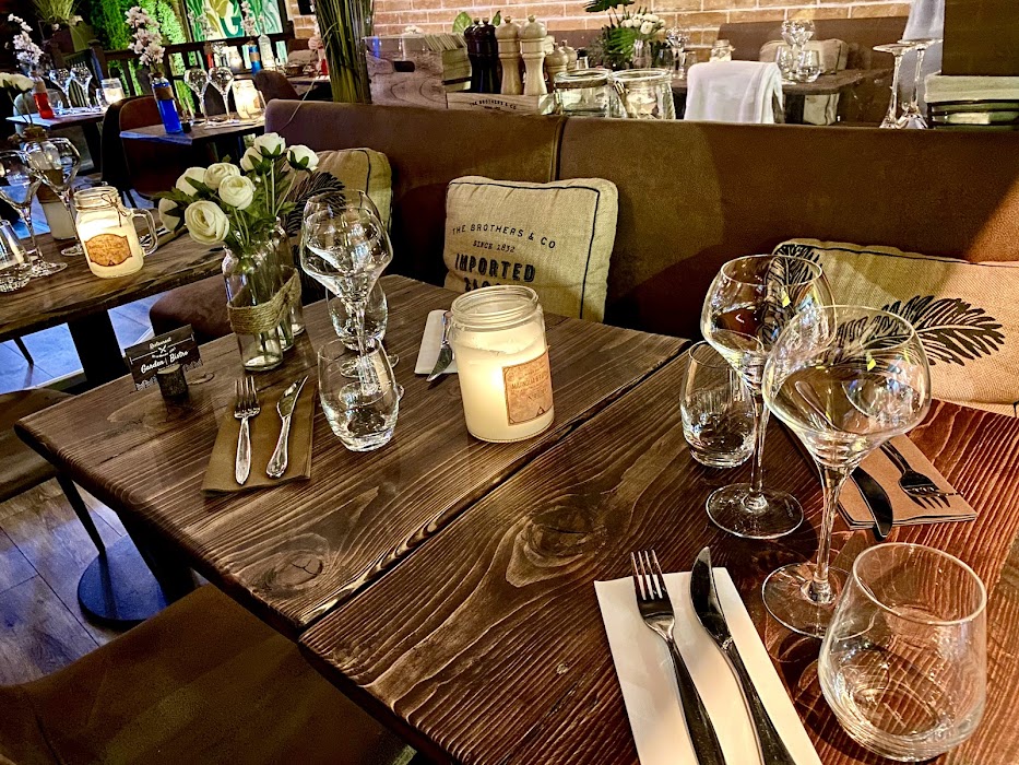 Garden Bistro - Restaurant Français Rue Mercière küçük fotoğraf 4