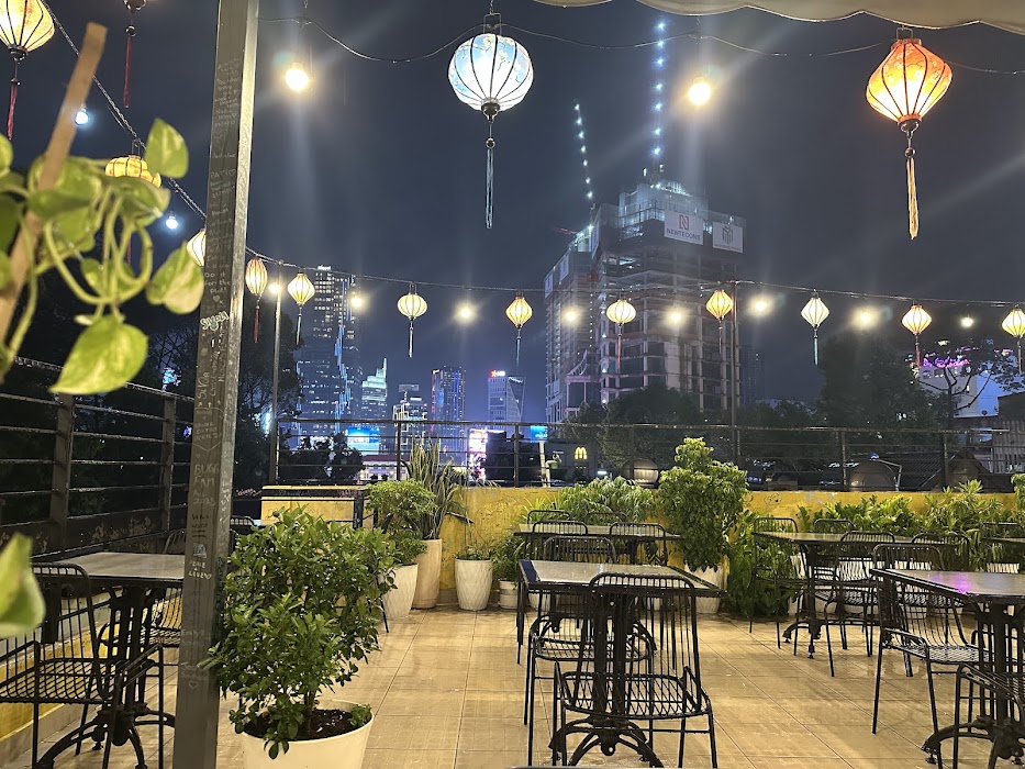 Pandan Leaf Saigon Restaurant & Rooftop Bar küçük fotoğraf 3