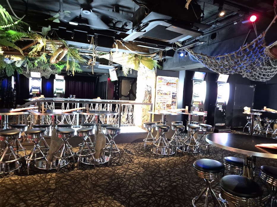 BeeRUSH 大名店 küçük fotoğraf 4