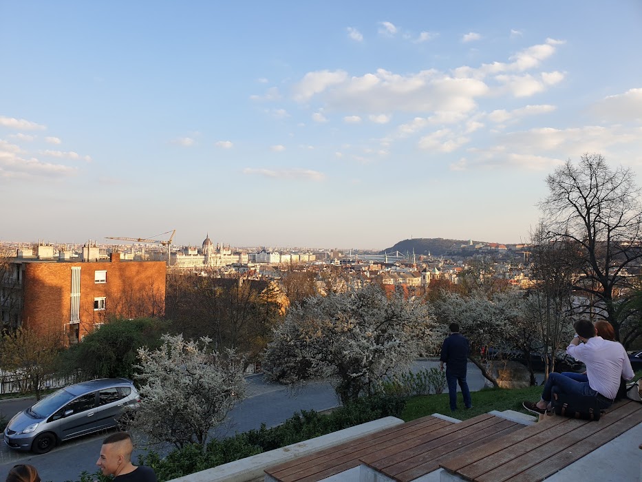 Mansfeld Péter Park küçük fotoğraf 3