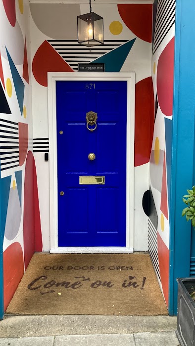 The Little Blue Door küçük fotoğraf 4