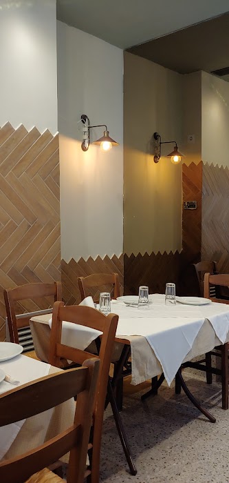 LIONDI Traditional Greek Restaurant küçük fotoğraf 2