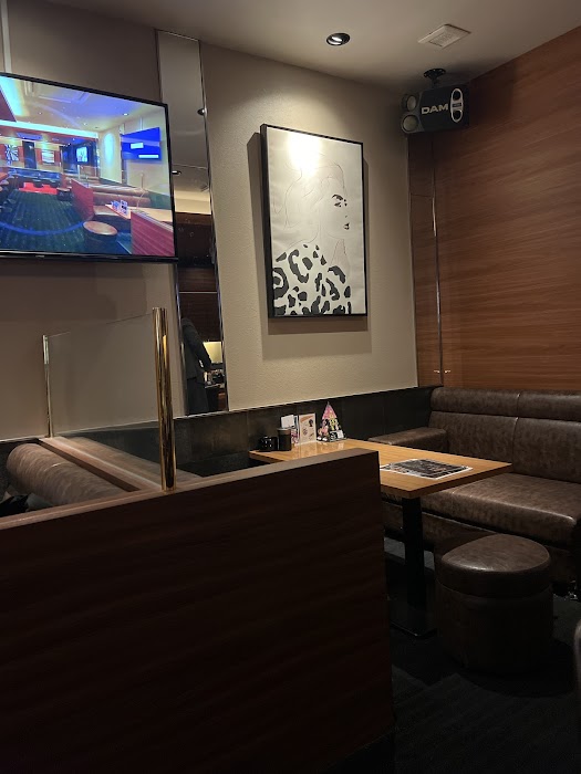 GIRLSBAR EAST ガールズバー イースト küçük fotoğraf 4