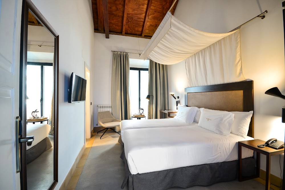 Legado Alcazar Hotel küçük fotoğraf 3