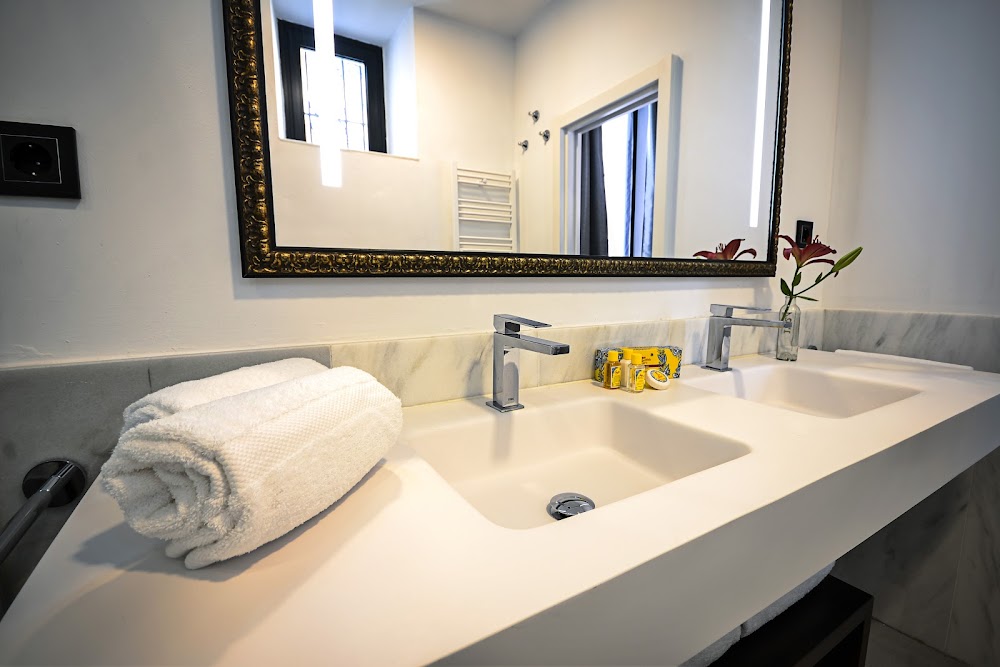 Legado Alcazar Hotel küçük fotoğraf 4