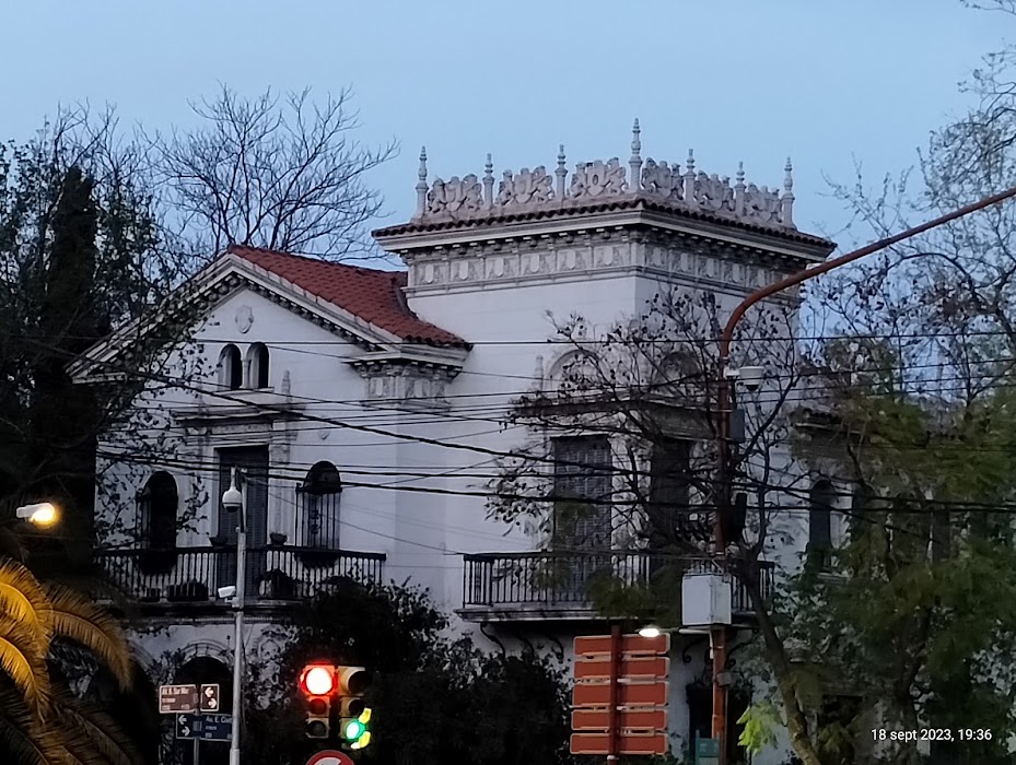Portones del Parque General San Martín küçük fotoğraf 4