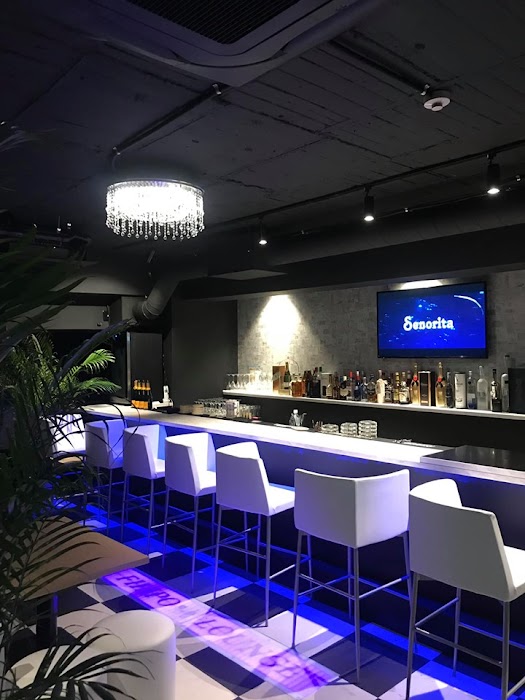 Filipo Lounge | International Bar küçük fotoğraf 2