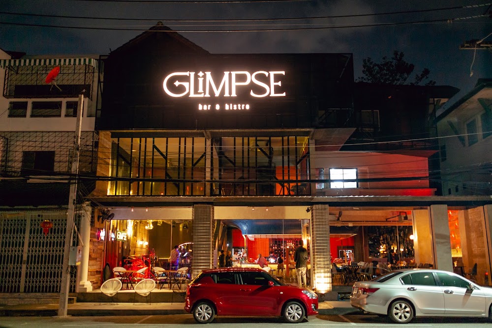 Glimpse Bar & Bistro Phuket küçük fotoğraf 2