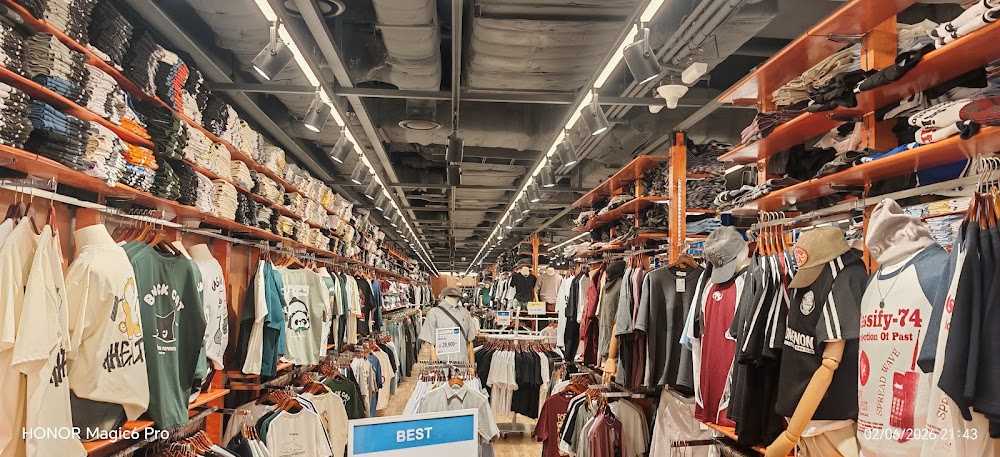 엠플레이그라운드 명동1호점 (MPLAYGROUND Myeongdong Branch) küçük fotoğraf 3