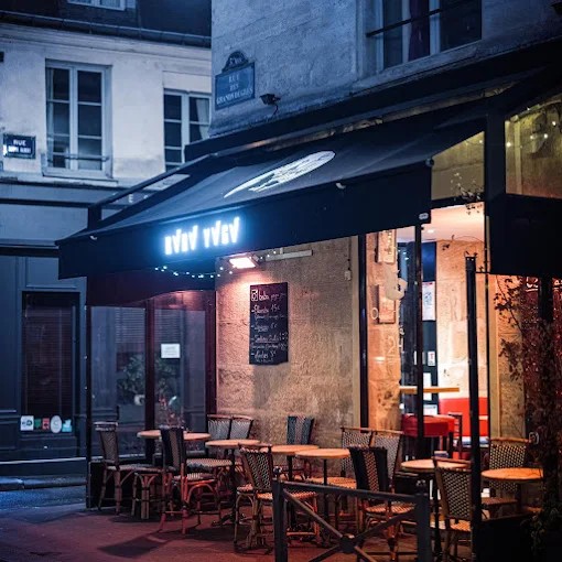 Baba Yaga Paris küçük fotoğraf 2