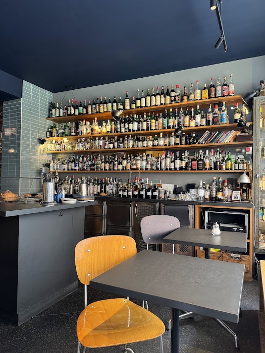 Loretta Bar küçük fotoğraf 4