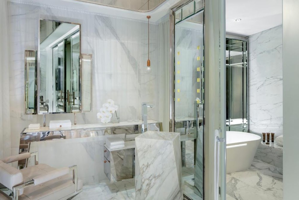 Paramount hotel Dubai küçük fotoğraf 4