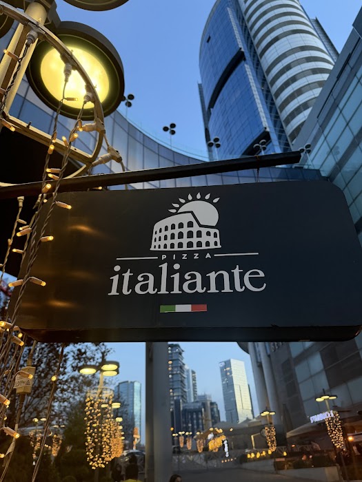 Pizza italiante küçük fotoğraf 2