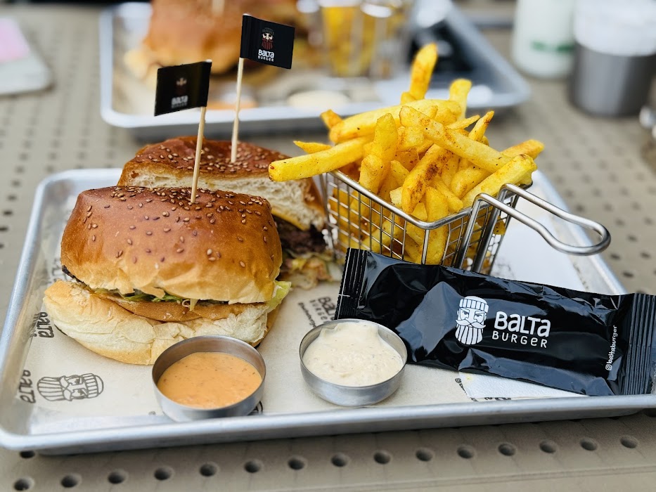 Balta Burger Ataevler küçük fotoğraf 3