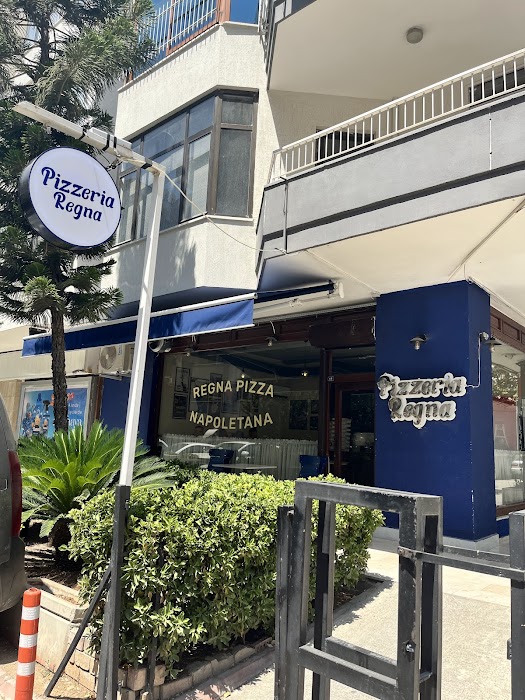Pizzeria Regna küçük fotoğraf 2