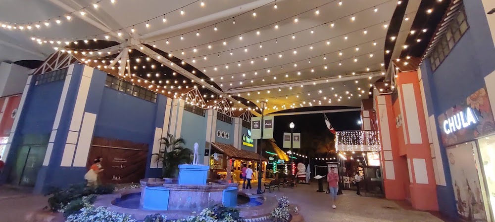 Plaza la isla küçük fotoğraf 4