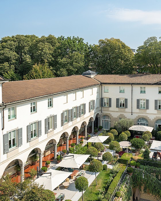 Four Seasons Hotel Milano küçük fotoğraf 2