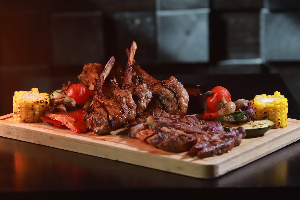 Upper Grill & Bar küçük fotoğraf 4