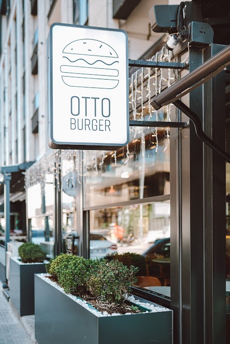 Otto Burger küçük fotoğraf 2