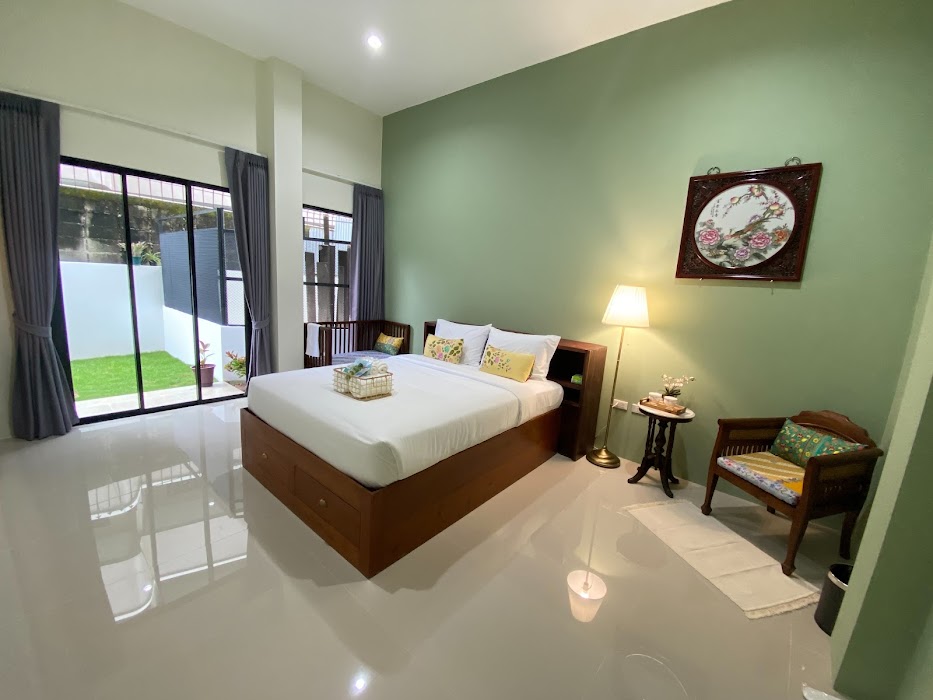 Alleyhill Phuket küçük fotoğraf 3